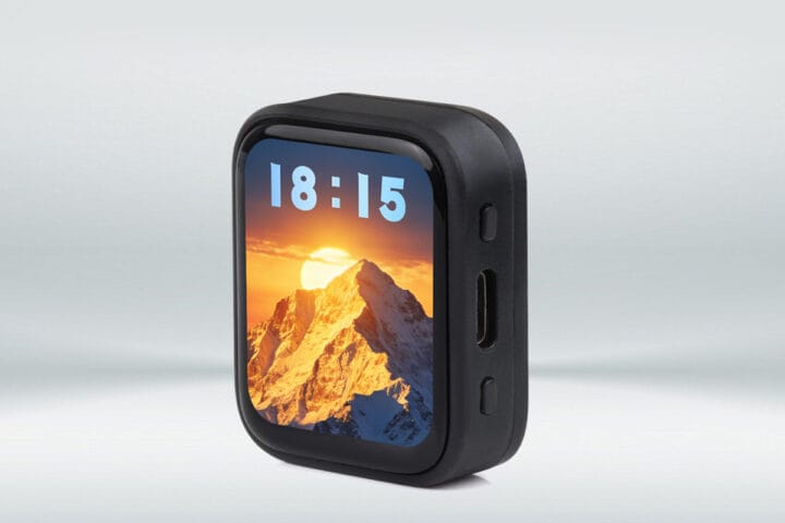 ESP32-C6 development board features 1.8-inch AMOLED touch display, built-in mic and speaker, IMU, RTC, and more